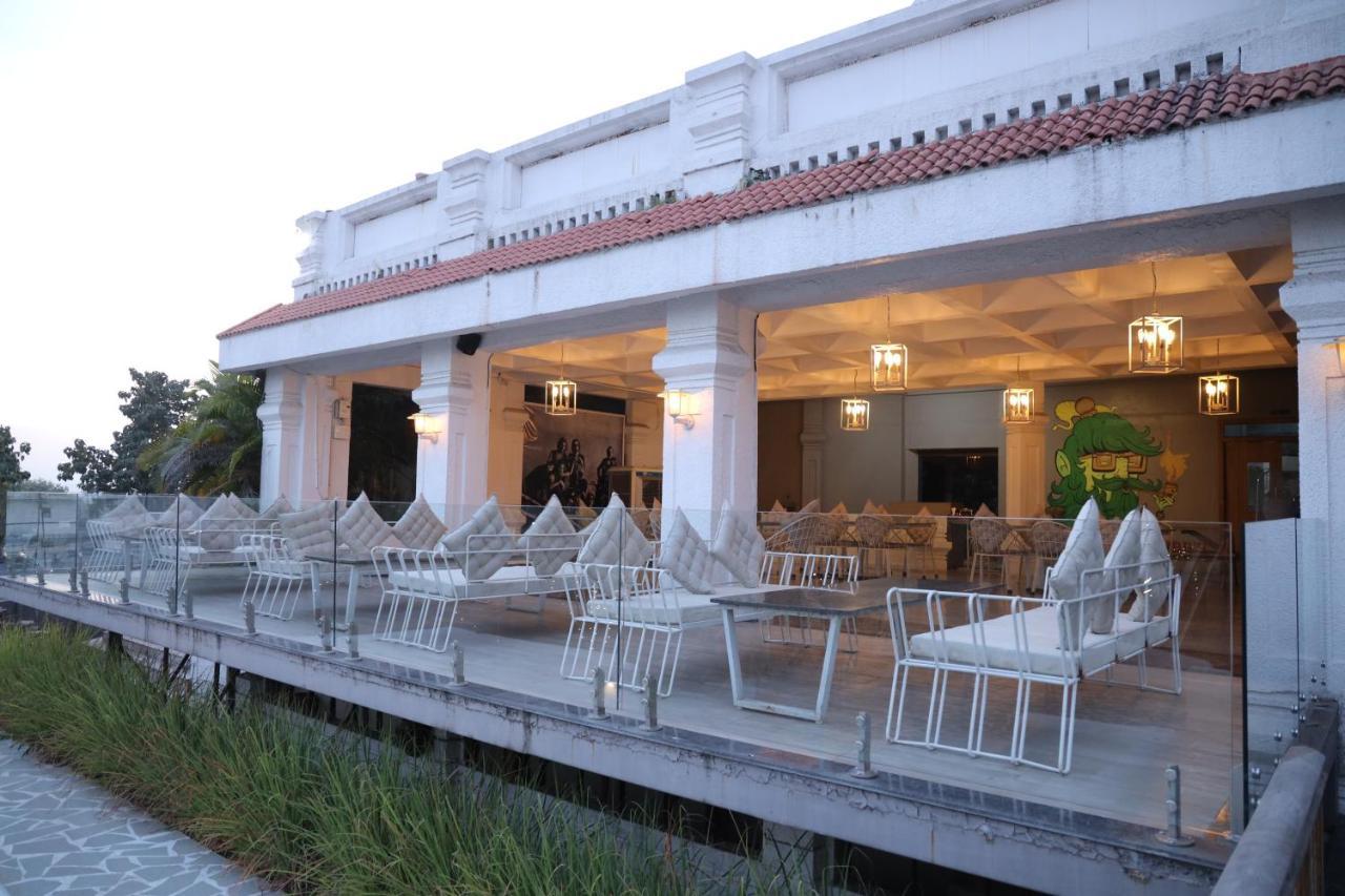 Hotel Fort28 Nagpur Eksteriør bilde